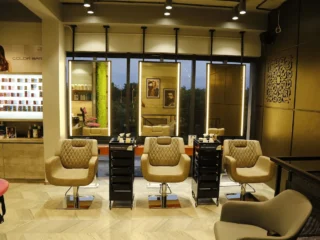 hfbgnhjkgfdsdfrgtyuhi