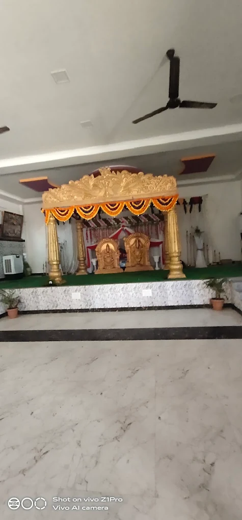 H v n convention Hall